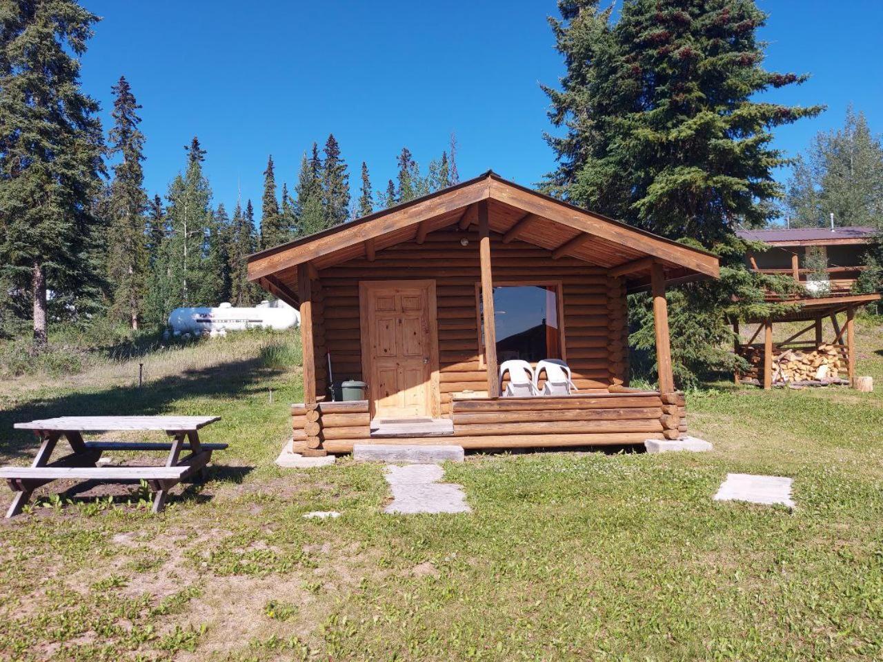 Escott Bay Resort Anahim Lake Exterior photo
