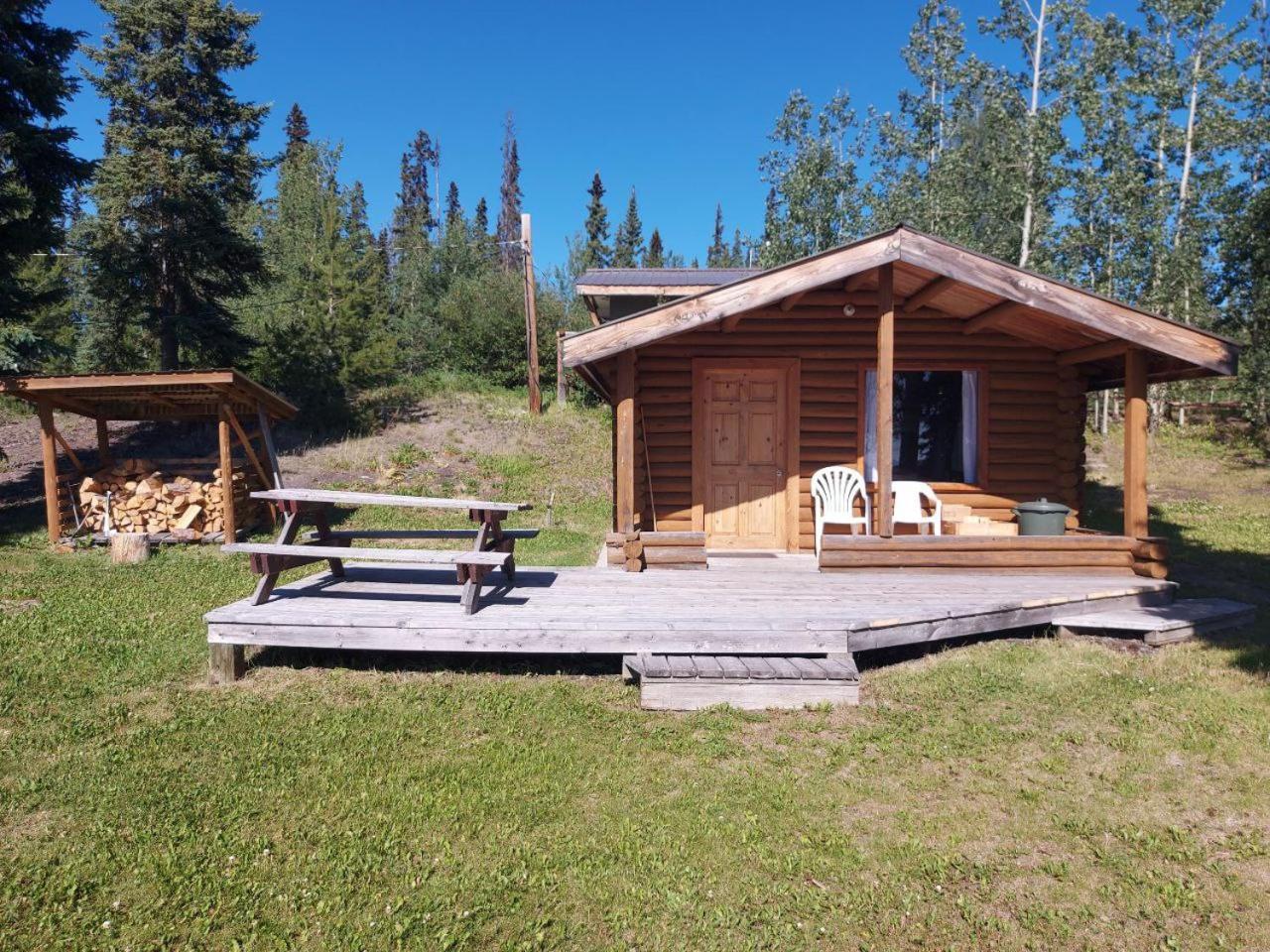 Escott Bay Resort Anahim Lake Exterior photo